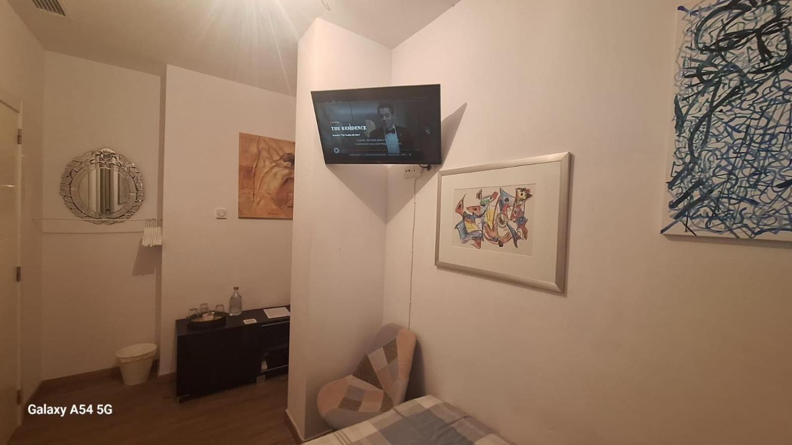 Deluxe With Private Bathroom * Sitges